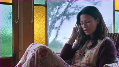8017301_rhona-mitra-separation-city-2009-image-1-3.jpg