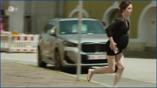 burger-lena-lorenz-s12e02-2026-hd-1080p-image-1-12.jpg
