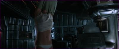 854_sigourney-weaver-alien-1979-hd-1080p-image-1-6.jpg