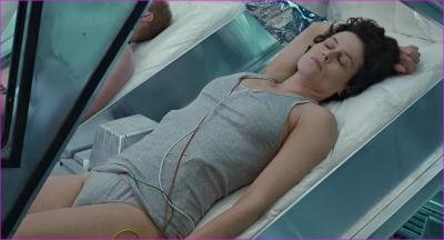 14_sigourney-weaver-aliens-1986-hd-1080p-image-1-3.jpg