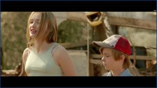 son-brown-strangerland-2015-1080p-bluray-image-1-5.jpg