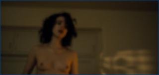 ey-aubrey-plaza-etc-honey-don-t-2025-4k-image-1-11.jpg