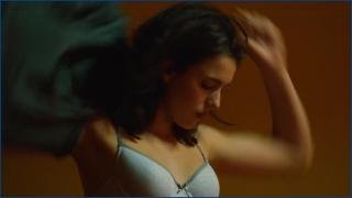 est-nude-scenes-2014-2025-1080p-mix-bluray-image-1.jpg