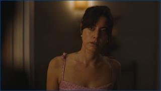 acciatore-simona-tabasco-the-white-lotus-2022-s2e7.jpg