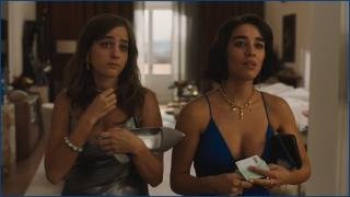 asco-the-white-lotus-2022-s2e2-1080p-part2-image-1.jpg