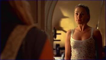 in-true-blood-s03e04-tv-series-2008-2014-image-1-8.jpg