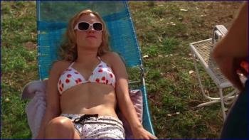 in-true-blood-s01e01-tv-series-2008-2014-image-1-5.jpg