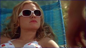 in-true-blood-s01e01-tv-series-2008-2014-image-1-7.jpg