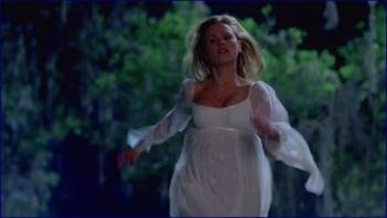 in-true-blood-s01e06-tv-series-2008-2014-image-1-6.jpg