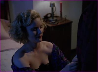 r-jason-leigh-buried-alive-1990-hd-1080p-image-1-5.jpg