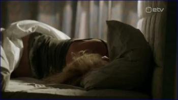 aanika-arum-eva-koldits-family-lies-2016-image-1-4.jpg