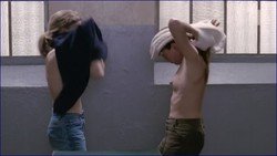 eit%20%281981%29%20hd%20720p%20%28image%201%29-5_s.jpg