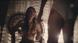 -hangin-2025-denise-esteban-mp4_snapshot_07-35-096.jpg