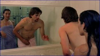 ewart-the-butterfly-effect-2004-hd-1080p-image-1-6.jpg