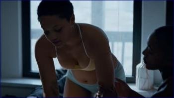 -bush-kenzie-elizabeth-kiersey-clemons-easy-s03e03.jpg