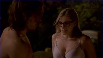 r-dudley-stella-maeve-the-magicians-2016-s1e5-6-hd.jpg