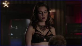 e-tailor-murder-in-the-first-s02e08-2015-image-1-9.jpg
