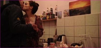 ie-celine-yildirim-hipbeat-2020-hd-1080p-image-1-3.jpg