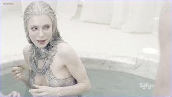9_jaime-murray-defiance-20014-s2e3-720p-image-1-10.jpg