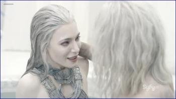 4_jaime-murray-defiance-20014-s2e3-720p-image-1-13.jpg