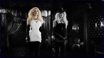 ity-a-dame-to-kill-for-2014-1080p-bluray-image-1-2.jpg