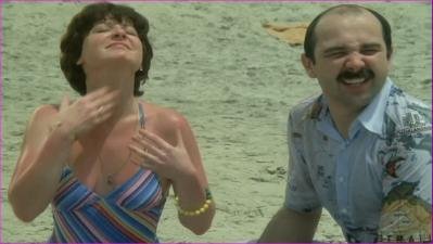 nne-chazel-etc-les-bronzes-1978-hd-1080p-image-1-3.jpg