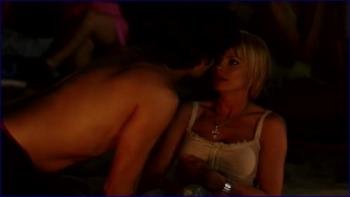 ce-monica-keena-jeanine-giovanni-entourage-s02-e02.jpg