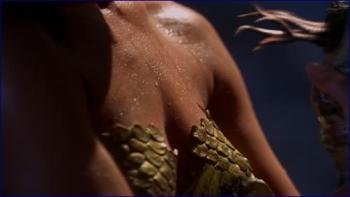 737417095_jaime-pressly-charmed-image-1-12.jpg