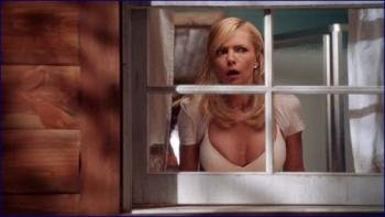 737418869_jaime-pressly-the-guest-book-image-1-7.jpg