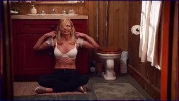 737418874_jaime-pressly-the-guest-book-image-1-11.jpg