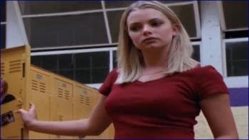 737418525_jaime-pressly-silk-stalkings-image-1-14.jpg