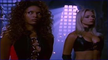 039_jaime-pressly-mortal-kombat-conquest-image-1-8.jpg