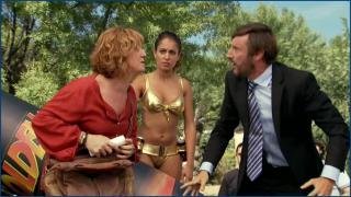ennifer-lucio-natalia-roig-etc-con-el-culo-al-aire.jpg