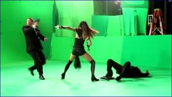 a-dame-to-kill-for-bts-2014-1080p-bluray-image-1-4.jpg