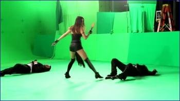 a-dame-to-kill-for-bts-2014-1080p-bluray-image-1-5.jpg