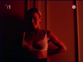 va-zuzana-sulajova-zahrada-1995-hd-1080p-image-1-8.jpg