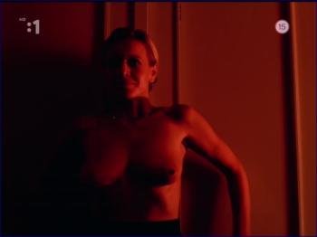 a-zuzana-sulajova-zahrada-1995-hd-1080p-image-1-10.jpg