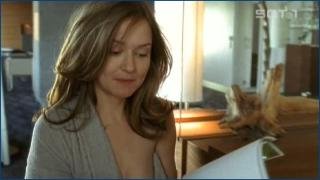 -ein-kleines-bisschen-schwanger-2007-hd-720p-image.jpg