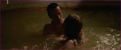 avridou-riverbanks-ohthes-2015-hd-1080p-image-1-11.jpg