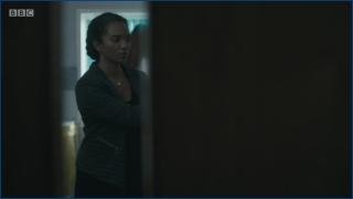 jodie-comer-thirteen-2016-s1e1-hdtv-720p-image-1-4.jpg