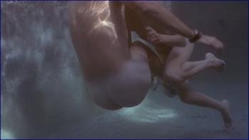9_jane-march-color-of-night-1994-hd1080p-image-1-2.jpg