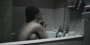 24755301_Little_Foxes_2009.avi_20260727_082448.186.png