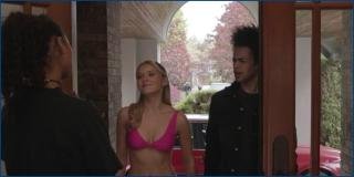 kinney-gabrielle-policano-elle-s01-2026-hd-1080p-i.jpg