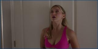 kinney-gabrielle-policano-elle-s01-2026-hd-1080p-i.jpg