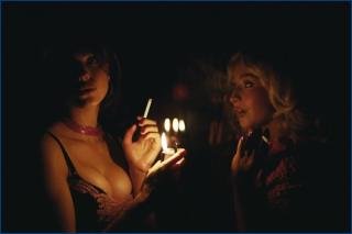 ina-carpenter-house-tour-official-video-image-1-10.jpg