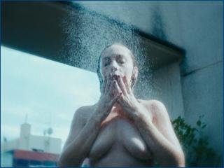 ilar-monica-umbral-confesiones-chin-chin-2024-hd-1.jpg