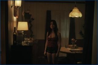 e-megan-lawless-obsession-2026-hd-1080p-image-1-12.jpg