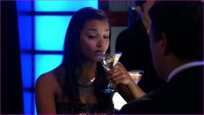 iends-with-benefits-s01e01-13-2011-1080p-image-1-6.jpg