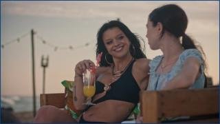 -bush-violet-mcgraw-summer_s-last-resort-2026-hd-1.jpg