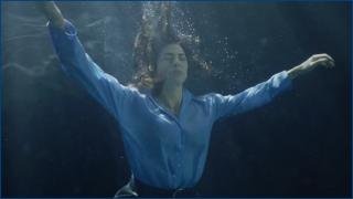 3_ellie-ellwand-surfacing-2026-hd-1080p-image-1-12.jpg